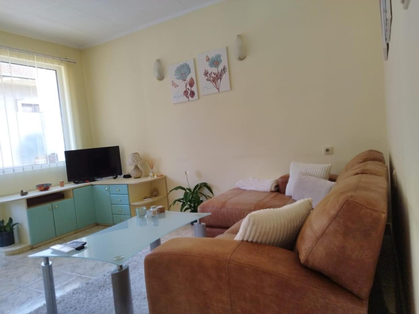 Apartment Maddie Teteven Eksteriør bilde
